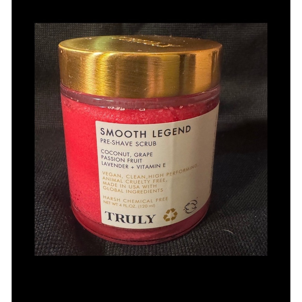 Truly Beauty Smooth Legend Pre-Shave Scrub 4oz Coconut Grape Lavender Vegan